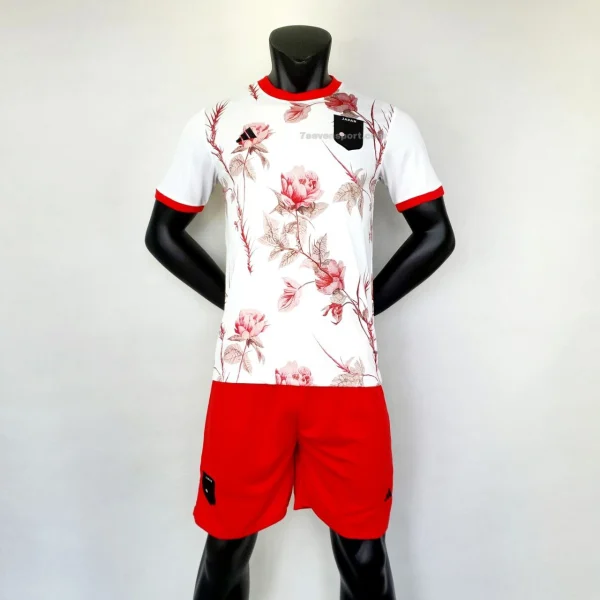 کیت ژاپن فلاور سفید 2025 - سون اسپرت