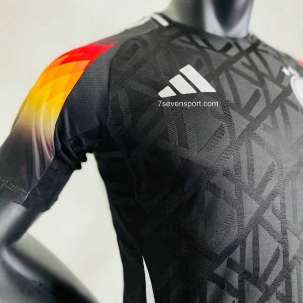 كيت پليری آلمان مشكی كانسپت 2025 - سون اسپرت