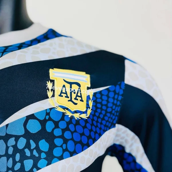 كيت آرژانتين پوست ماری کانسپت 2025 - سون اسپرت