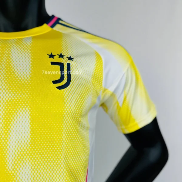 کیت یوونتوس سوم زرد 2025 - سون اسپرت