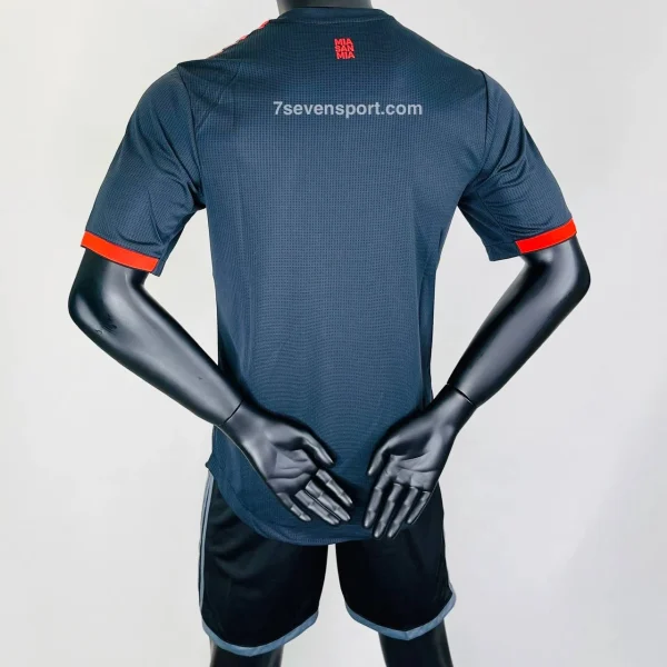 کیت پلیری بایرن مونیخ سوم طوسی 2023 - سون اسپرت