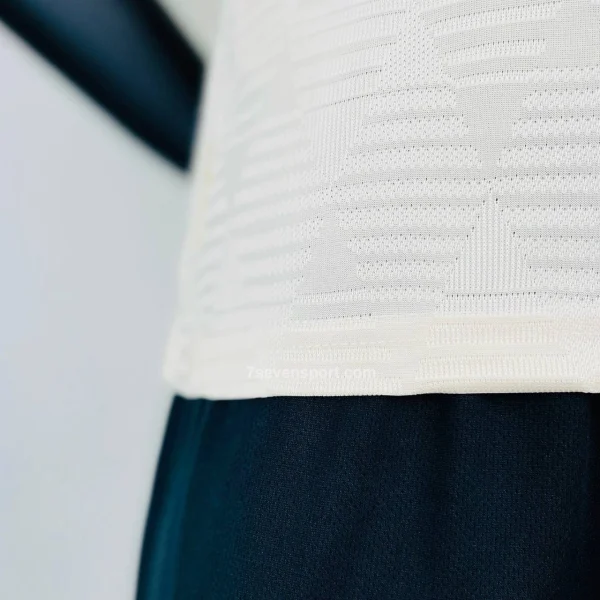 كيت پليری بايرن مونيخ سوم كرم 2025 - سون اسپرت