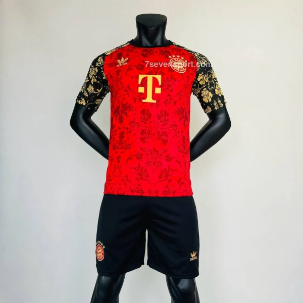 كيت بايرن مونيخ گلدن فلاور 2025 - سون اسپرت