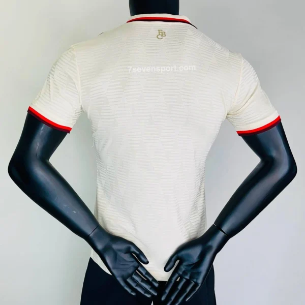 كيت پليری بايرن مونيخ سوم كرم 2025 - سون اسپرت