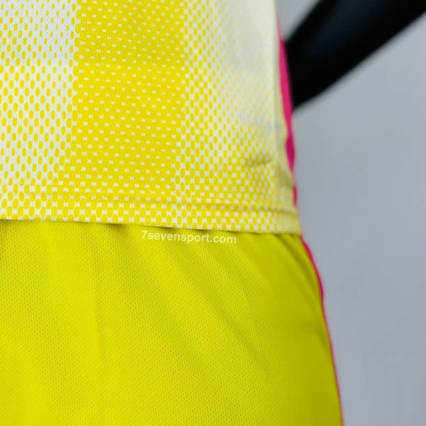 کیت یوونتوس سوم زرد 2025 - سون اسپرت