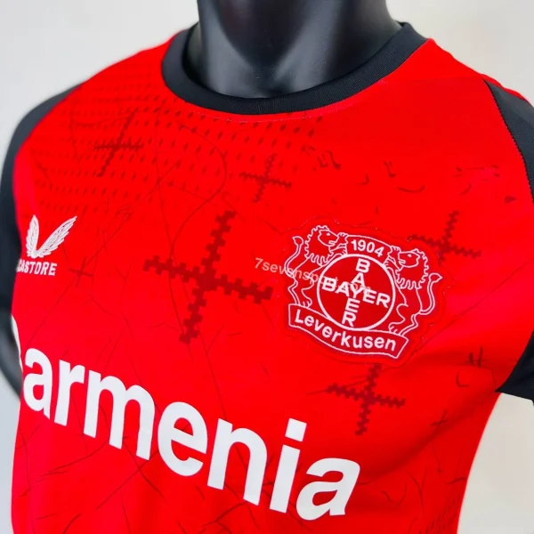 كيت بايرلوركوزن اول قرمز 2025 - سون اسپرت