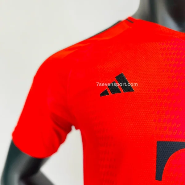 کیت اسپشیال بایرن مونیخ اول 2025 - سون اسپرت