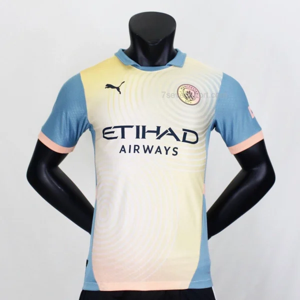 کیت پلیری منچستر سیتی چهارم کرم آبی 2025 - سون اسپرت