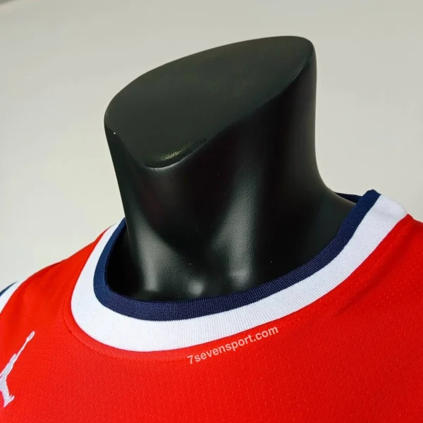 ست بسکتبالی لس آنجلس قرمز - سون اسپرت