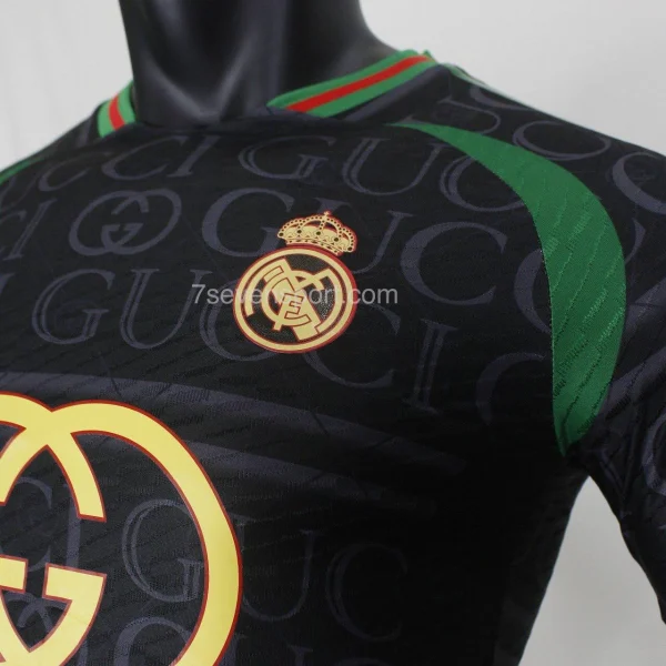 کیت پلیری رئال مادرید مشکی گوچی - سون اسپرت