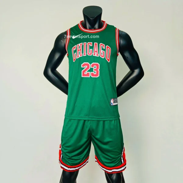 ست بسکتبالی شیکاگو سبز - سون اسپرت
