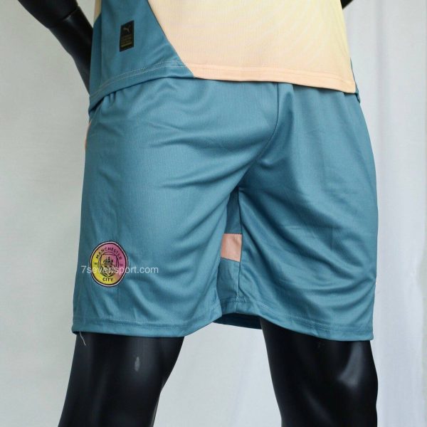 کیت منچستر سیتی چهارم آبی کرم 2025 - سون اسپرت