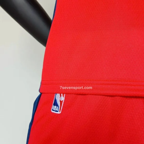 ست بسکتبالی لس آنجلس قرمز - سون اسپرت