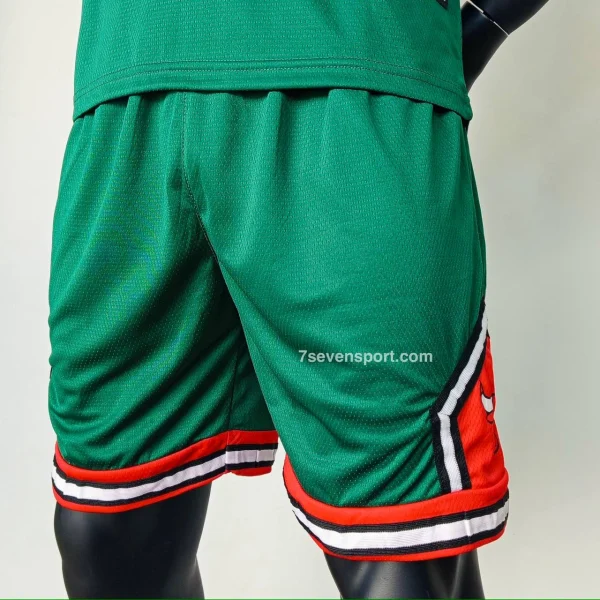 ست بسکتبالی شیکاگو سبز - سون اسپرت