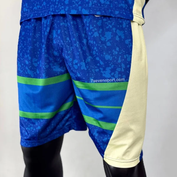 ست بسکتبالی میلواکی آبی - سون اسپرت