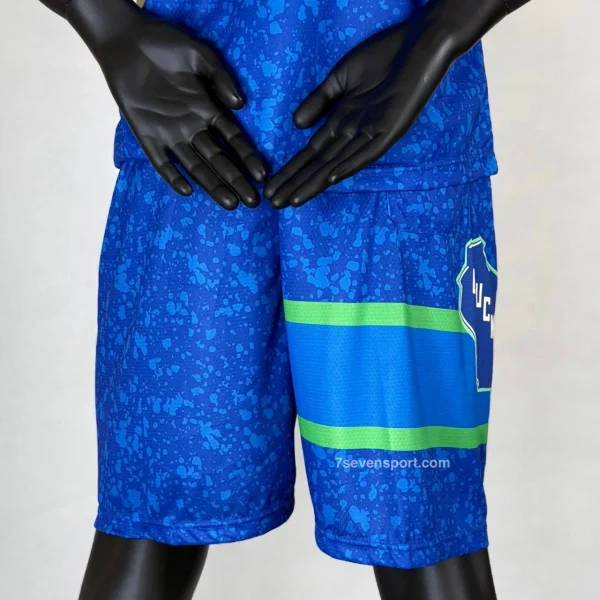 ست بسکتبالی میلواکی آبی - سون اسپرت