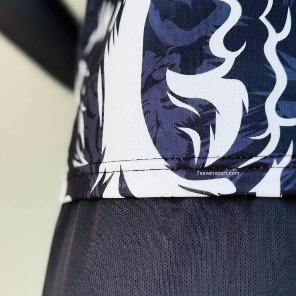 کیت رئال مادرید ولف مشکی سفید کانسپت 2025 - سون اسپرت