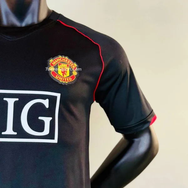 کیت کلاسیک منچستر یونایتد مشکی 2007 - سون اسپرت