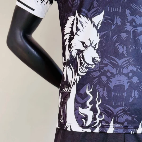 کیت رئال مادرید ولف مشکی سفید کانسپت 2025 - سون اسپرت