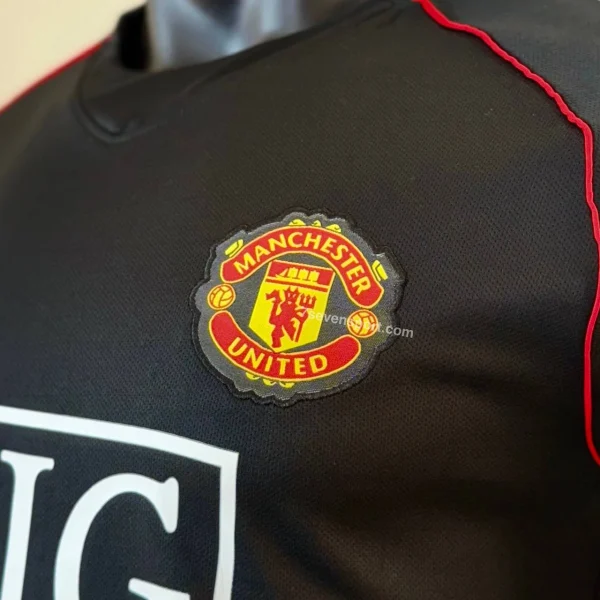 کیت کلاسیک منچستر یونایتد مشکی 2007 - سون اسپرت