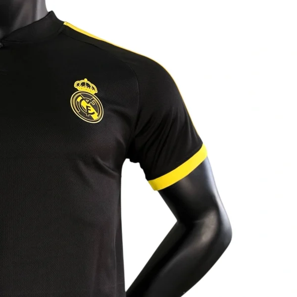 کیت هالیدی ورژن رئال مادرید مشکی طلایی - سون اسپرت