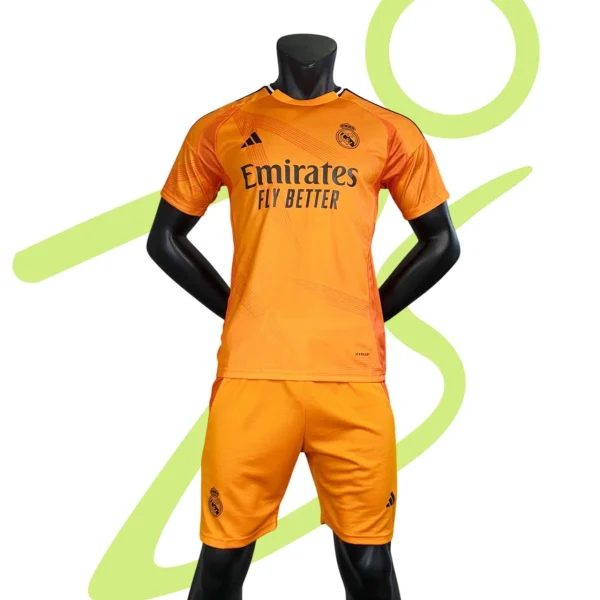 کیت اسپشیال رئال مادرید دوم نارنجی 2025 - سون اسپرت