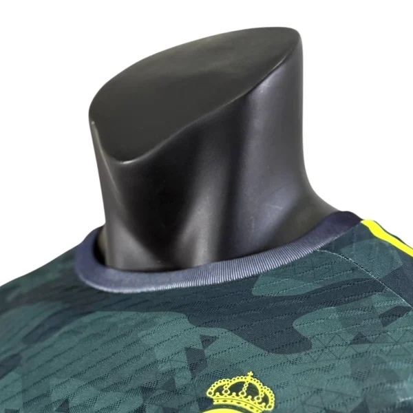 کیت پلیری رئال مادرید کانسپت سبز - سون اسپرت