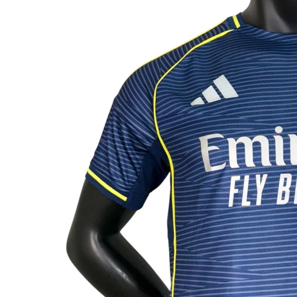 کیت اسپشیال رئال مادرید دوم سرمهای 2026 - سون اسپرت