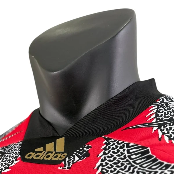 تیشرت پلیری کلاسیک منچستر یونایتد دراگون قرمز 2019 - سون اسپرت