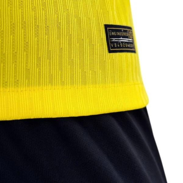 کیت پلیری برزیل اول زرد 2026 - سون اسپرت