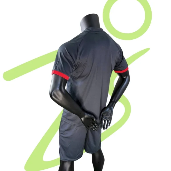 کیت هالیدی ورژن آث میلان - سون اسپرت