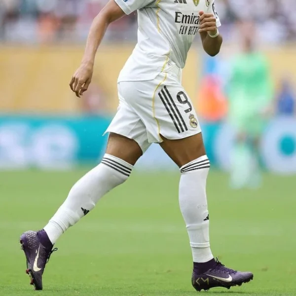 کفش استوکدار نایک مرکوریال ویپور 16 اختصاصی امباپه - سون اسپرت