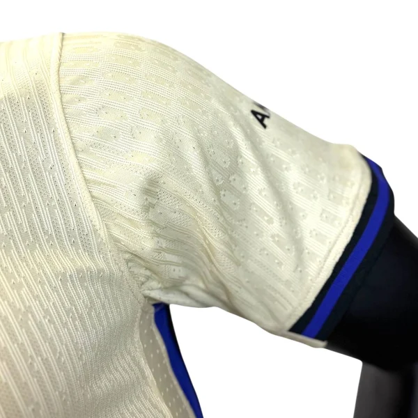 کیت پلیری بارسلونا دوم کرم 2026 - سون اسپرت