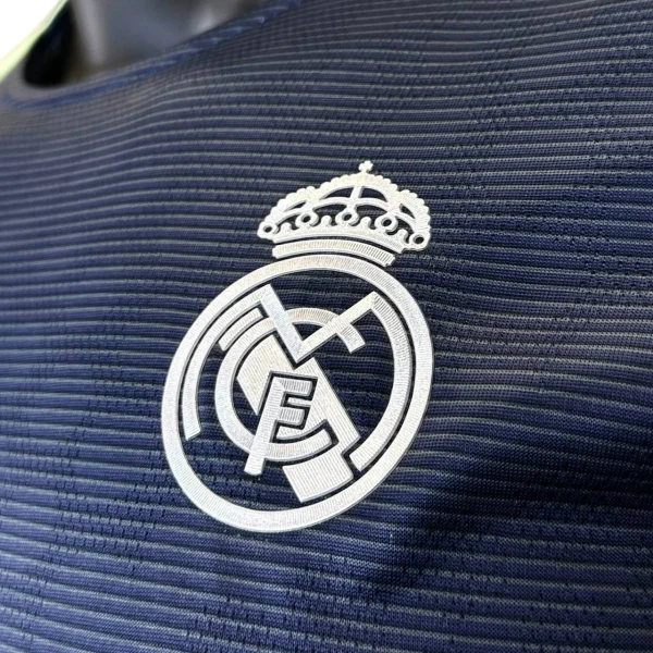 کیت پلیری رئال مادرید دوم سرمهای 2026 - سون اسپرت