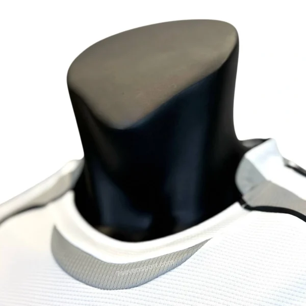 کیت اسپشیال کلاسیک رئال مادرید سفید 2006 - سون اسپرت