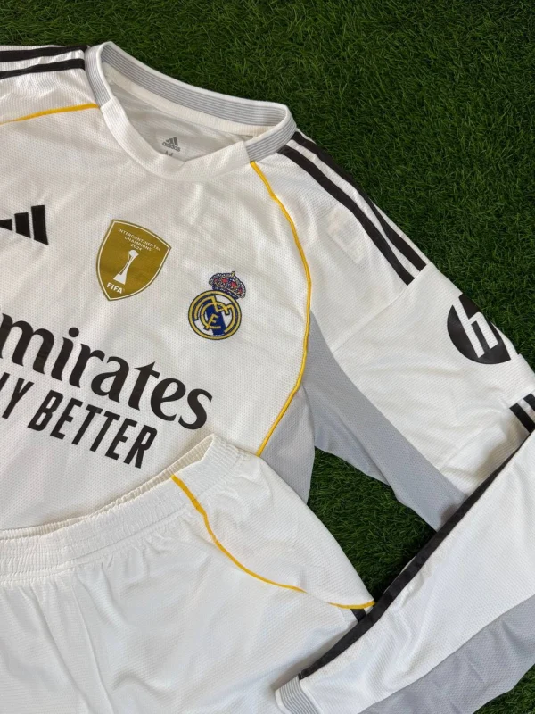 کیت آستین بلند اسپشیال رئال مادرید اول 2026 - سون اسپرت