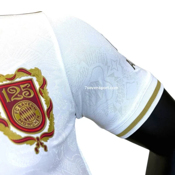 کیت پلیری بایرن مونیخ مناسبت ۱۲۵ سالگی سفید - سون اسپرت